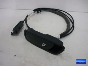 8R0885682 A Cięgno linka fotela AUDI Q5