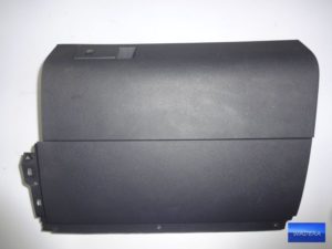 1T1857097 C Schowek pasażera VW Touran lift