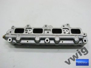 Volkswagen skoda kolektor rura ssąca 03C133204 AM