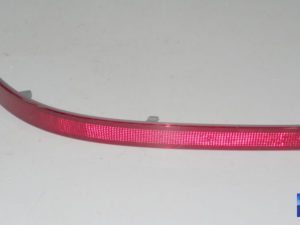 Szkło odblaskowe prawe Mercedes-benz A251 8200174