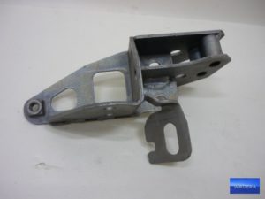Audi A8 belka tylna zabezpieczająca 4H0399656 B