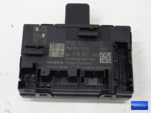 7N0959793g Moduł drzwi lewy przód SKODA YETI