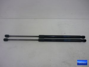 3T0827550 A Siłowniki tylnej klapy Skoda Superb II
