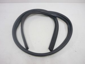 5G0823723 Uszczelka komory silnika VW GOLF VII 7