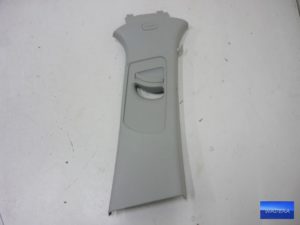 5L0867244 Poszycie słupka środkowego R SKODA YETI