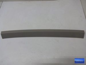 5G6867617 Listwa podsufitki /beż/ VW Golf 7