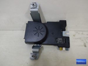8P4035225 Wzmacniacz antenowy AUDI A3 S3