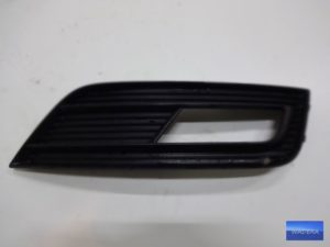 8K0807682K Kratka zderzaka przód AUDI A4 S4 lift