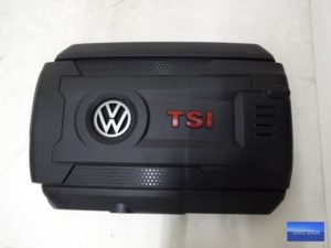 06K103925P Nowa pokrywa osłona silnika VW GOLF 7