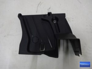 510858831 Wspornik półki bagażnika VW GOLF 7 VAN