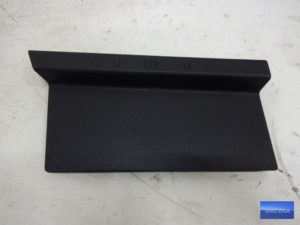 3510867462 Zaślepka bagażnika VW SPORTSVAN Prawa