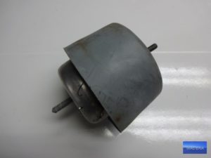 8E0199379 D/F/G/H/ Poduszka silnika AUDI A4 A6