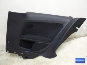 Tapicerka tylna prawa z otworem VW GOLF VII 3D