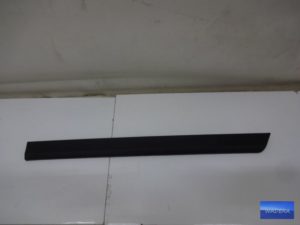 3C0854949A Listwa drzwi lewy tył VW PASSAT B6 nowa