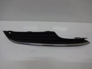5G0853666A Kratka zderzaka chrom prawa VW GOLF VII