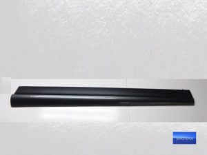 Listwa audi Q5 S line przód prawa 8R0853960 B