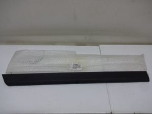 3C0854950A Listwa drzwi prawy tył VW PASSAT B6