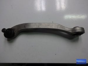 4E0407506B Wahacz górny AUDI A4 bdb