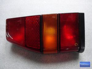 867945111A Lampa tylna lewa VW POLO Orygunał
