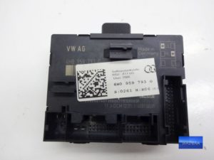 Moduł drzwi audi 4h0959793 G