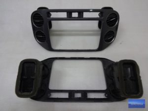 5N0858069J Ramka kratki konsoli VW TIGUAN