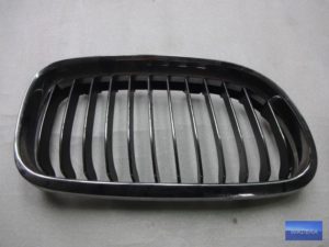 51137201970 Nerka grill BMW E90N E91N