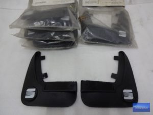 6K5075101 Chlapacze  Seat Cordoba 94-99 oryginał !