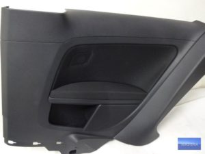 Tapicerka tylna prawa Nowa VW GOLF VII 3D