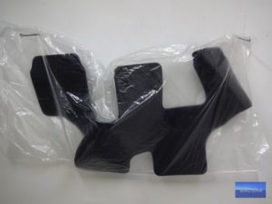5TA864450 Dywanik welurowy VW TOURAN 16>> N