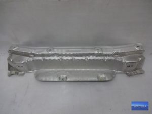 51487328411 Izolacja termiczna zderzaka  BMW F45