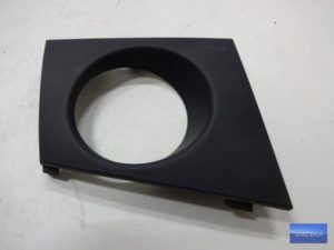 820450494D Kratka zderzaka prawa MEGANE 2