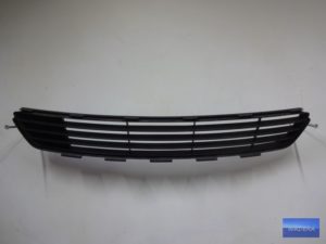 53112-0D160C Kratka zderzaka TOYOTA AURIS II
