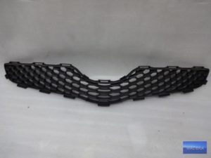 53111-0D230D Atrapa grill TOYOTA AURIS II