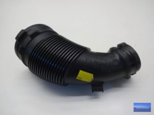 04L129661B Rura ssąca AUDI A4 2,0 TDI