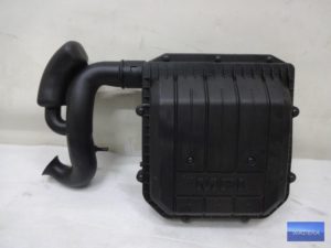 04C129618 F Obudowa filtra powietrza VW SKODA