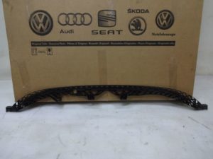 3G0853677B Wspornik pasa VW PASSAT B8