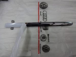 5C5839379 Nowy chrom listwy VW BEETLE oryginał