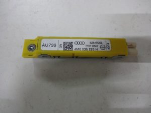 4M0035225 H Wzmacniacz antenowy AUDI