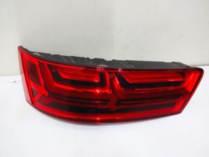 Audi Q7 lampa lewa tylna matrix 4M0945093E