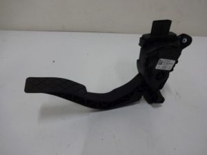 8K1723523 Pedał potencjmetr gazu AUDI A4 B8