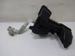 3G0955453H Zbiorniczek spryskiwaczy VW SKODA AUDI