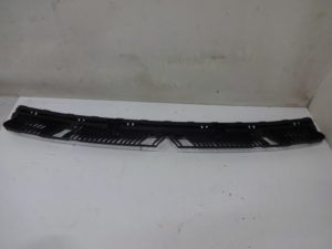 5na807863 slizg zderzaka tył VW Tiguan 5na