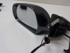 Lusterko lewe asystent AUDI Q3 PIN 10+2