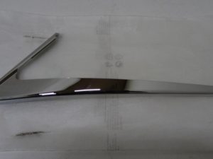 PZ415-90491-01 Chrom przedni TOYOTA AYGO oryginał