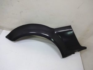 Suzuki Jimny nakładka błotnika prawy tył