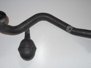 8W01145673H Rura intercoolera AUDI A4 B9 IDEALNA