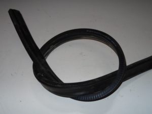 8W0823723 Uszczelka pokrywy silnika AUDI A4 B9