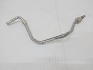 04L131552BM przewód paliwa AUDI