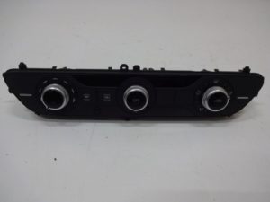 8W0819047 Panel klimatronic AUDI A4 B9 Q5