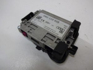 4M0035456 Wzmacniacz antenowy 100% AUDI